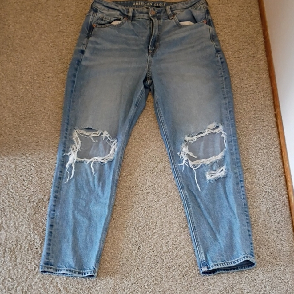 American Eagle Outfitters Light Blue Distressed Women's Jeans